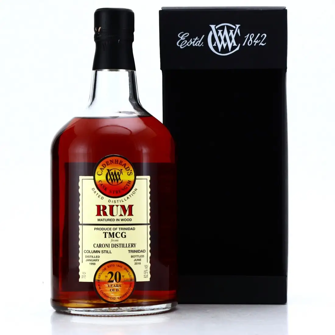 Image of the front of the bottle of the rum TMCG (Whisky-e) HTR